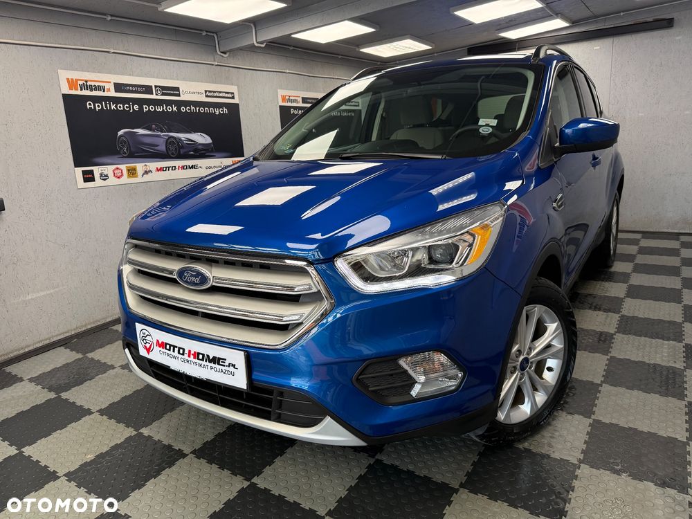 Ford Kuga 1.5 EcoBoost 4WD Trend - 3