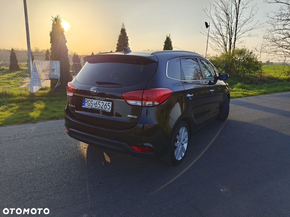 Kia Carens 1.7 CRDi L 7os - 4