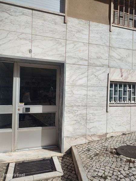 T2 casal de são Brás Amadora - Grande imagem: 2/7