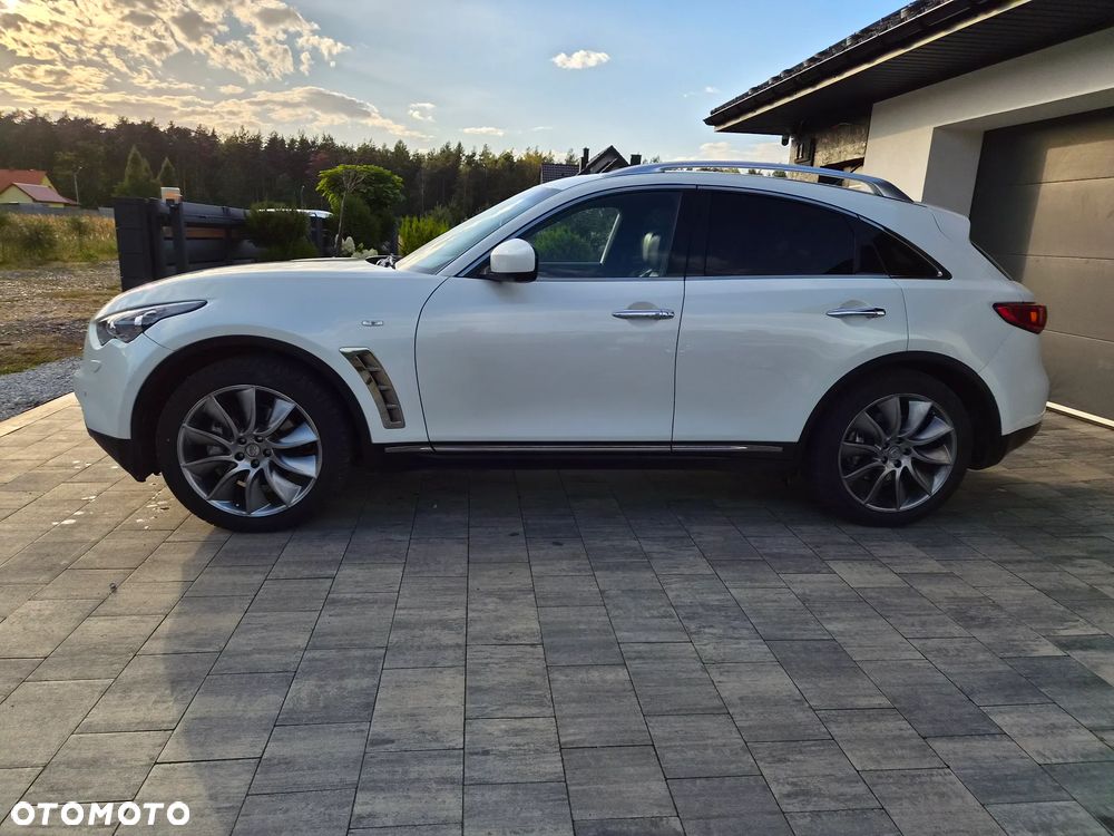 Infiniti FX FX30d S Premium - 4