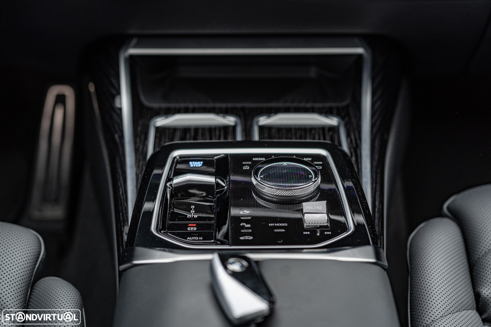 BMW i7 eDrive50 Pack Desportivo M Pro - 40