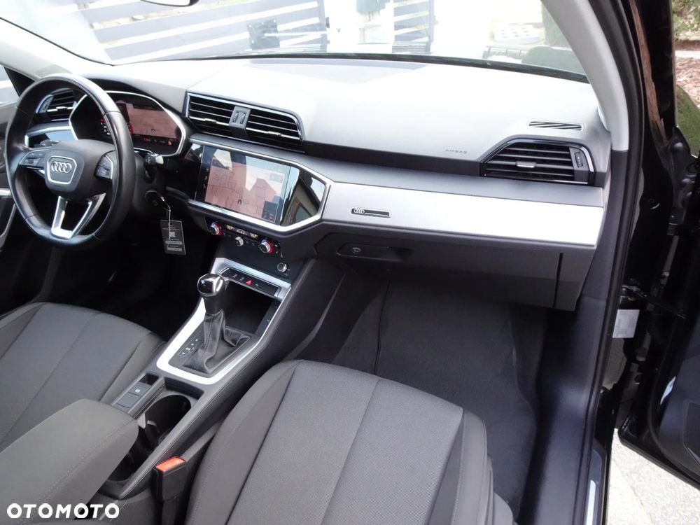 Audi Q3 35 TFSI mHEV Advanced S tronic - 16
