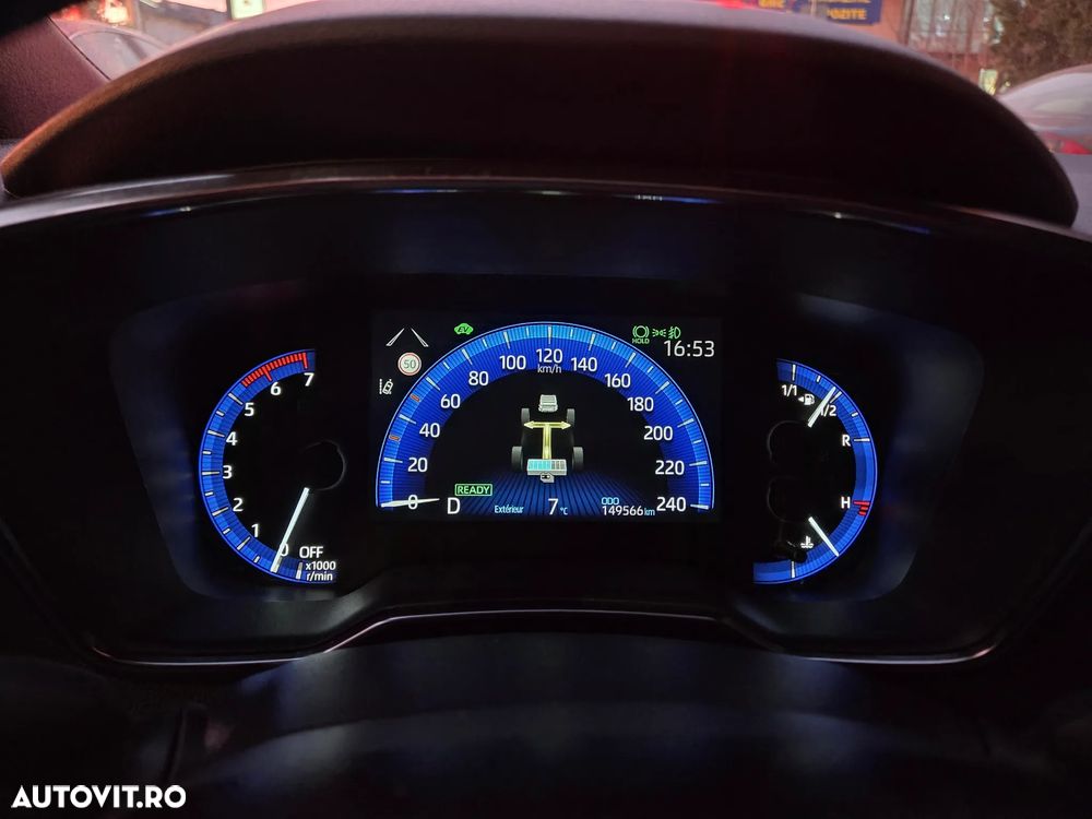 Toyota Corolla 1.8 Hybrid Business Edition - 28