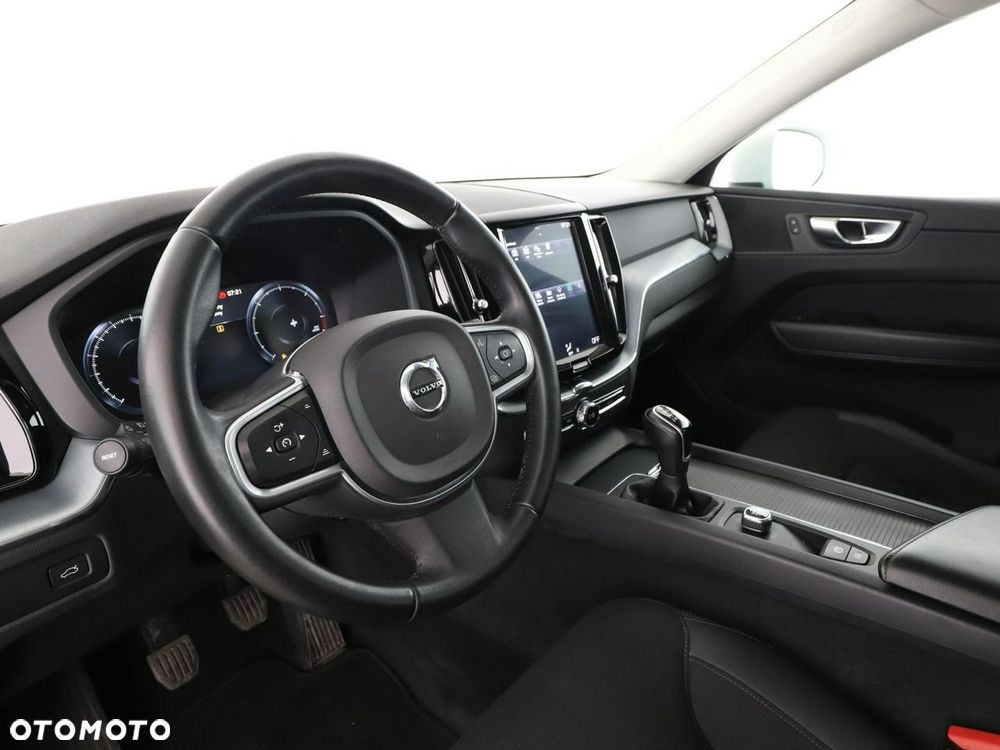Volvo XC 60 D4 Momentum - 15