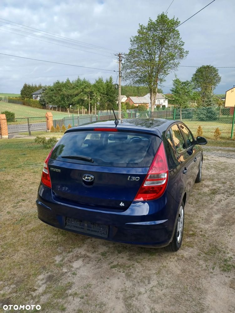 Hyundai i30 1.4 Blue Classic - 6
