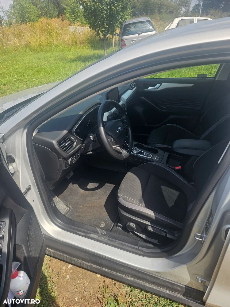Ford Focus 1.0 EcoBoost Connected - 13