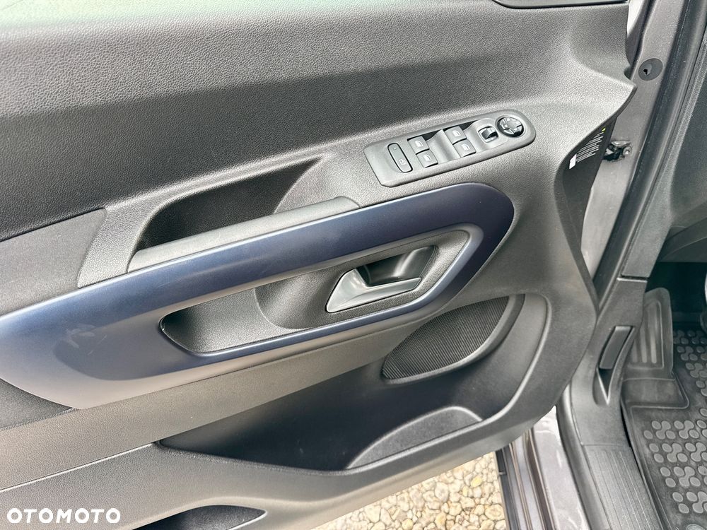 Peugeot Rifter BlueHDI 100 L1 Allure Pack - 31