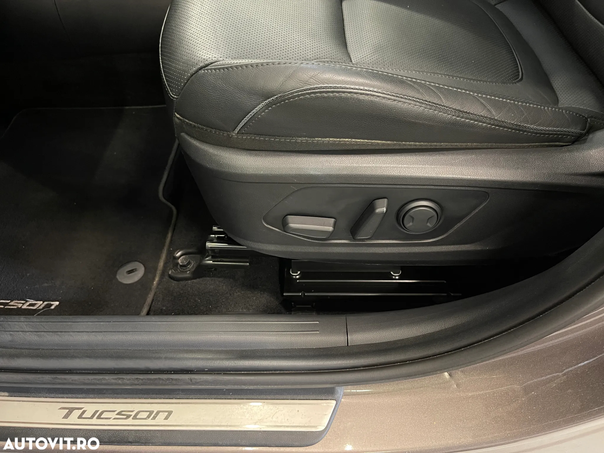 Hyundai Tucson PHEV 1.6 l 265 CP 4WD 6AT Premium - 24