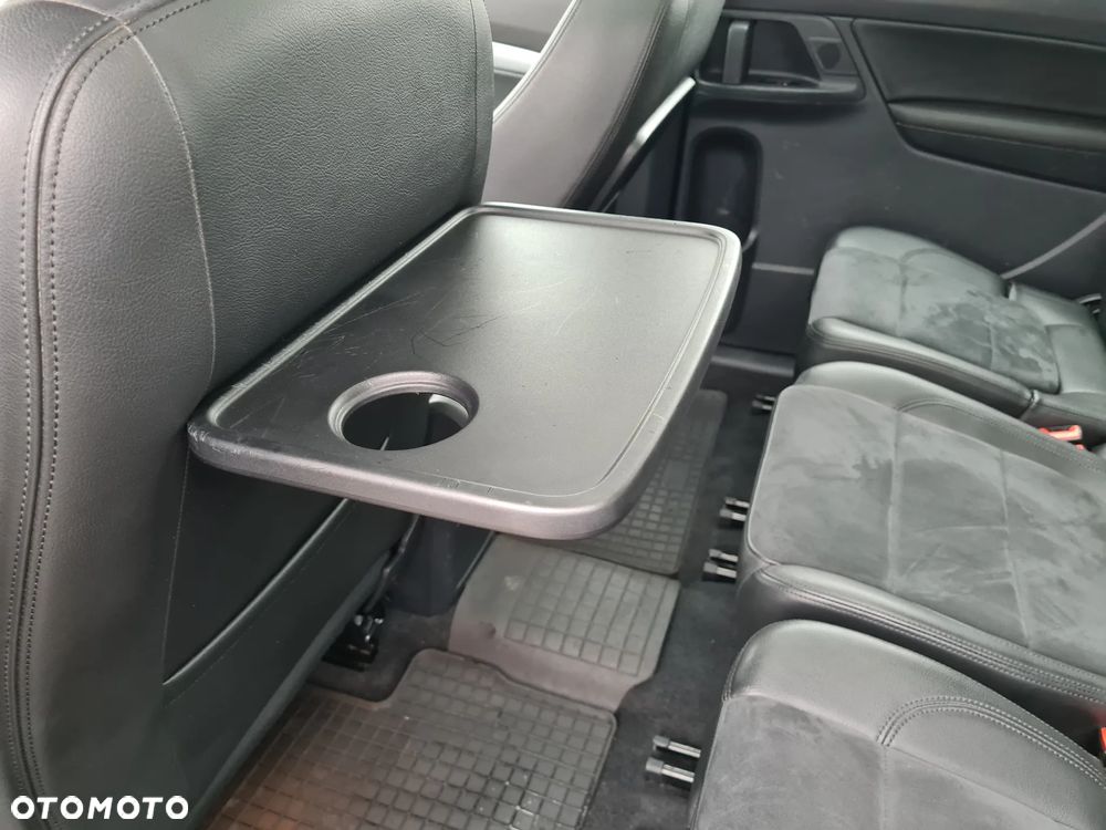 Volkswagen Sharan 2.0 TDI 4Motion BlueMotion Technology Comfortline - 26