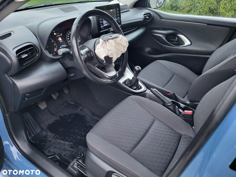 Toyota Yaris 1.5 Comfort - 16