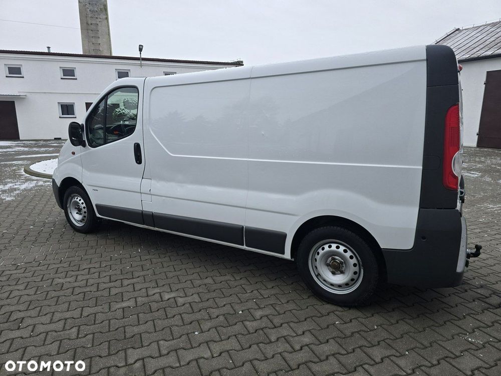 Renault Trafic - 12