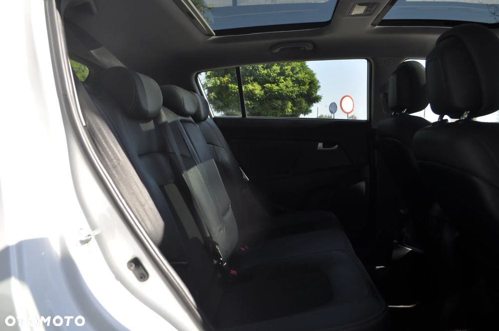 Kia Sportage 1.6 GDI Business Line M 2WD - 10