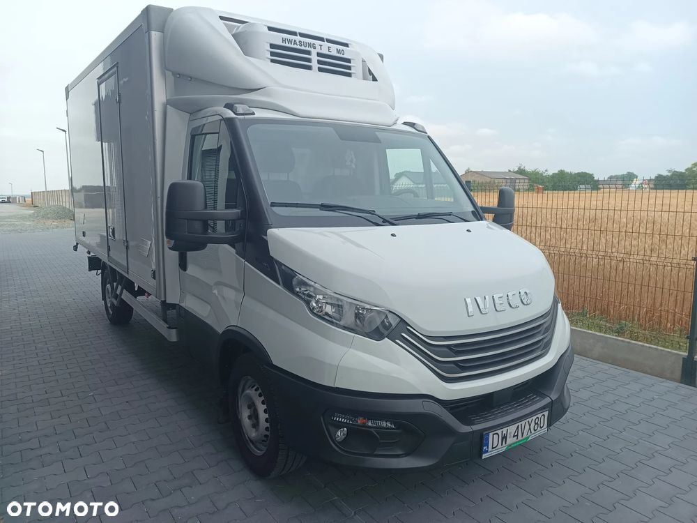 Iveco Daily 35.180 chłodnia zarej. w kraju - 1