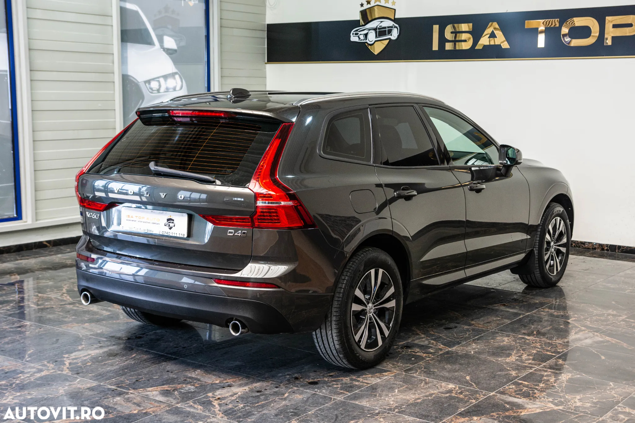 Volvo XC 60 D4 AWD Momentum - 33