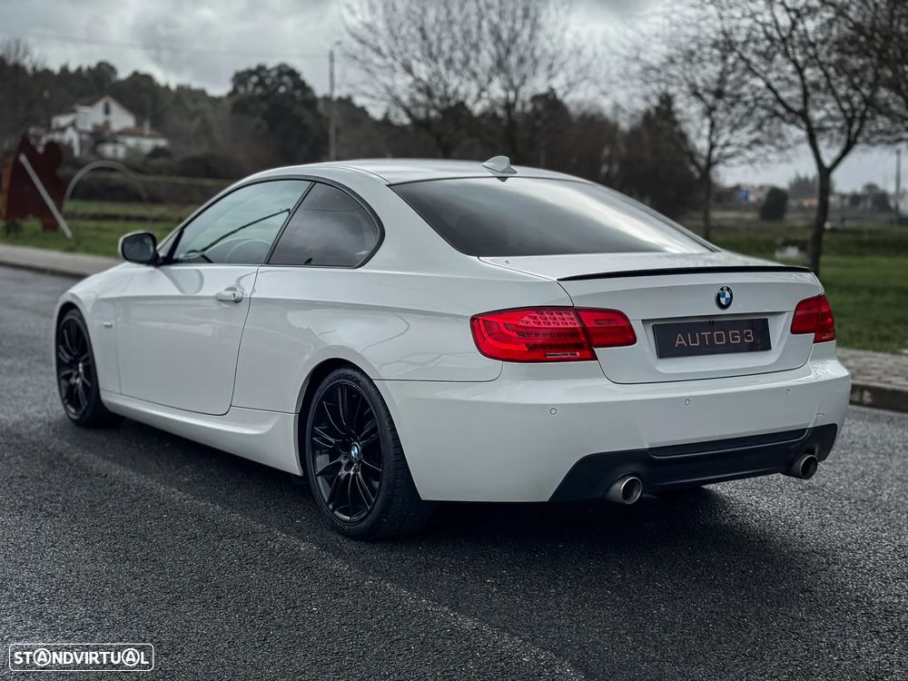 BMW 320 d M Sport Edition - 11