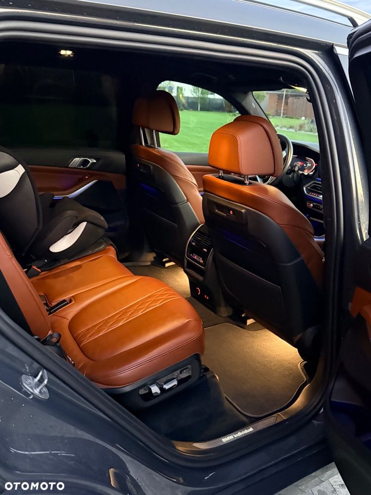 BMW X7 xDrive40i mHEV - 7
