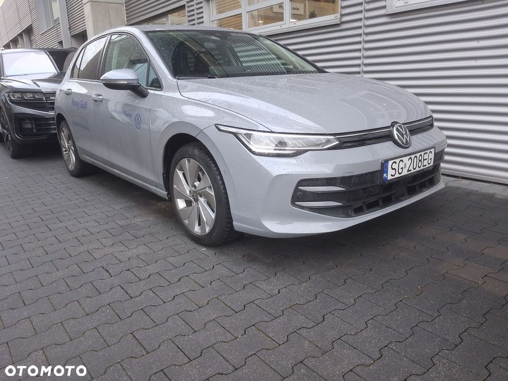 Volkswagen Golf 1.5 TSI Life Plus - 1