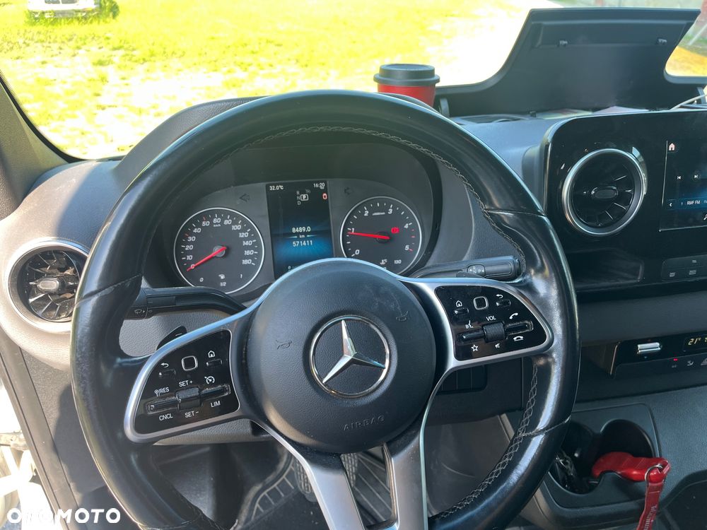 Mercedes-Benz Sprinter - 6