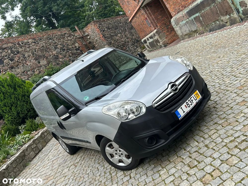 Opel COMBO-D-VAN - 18