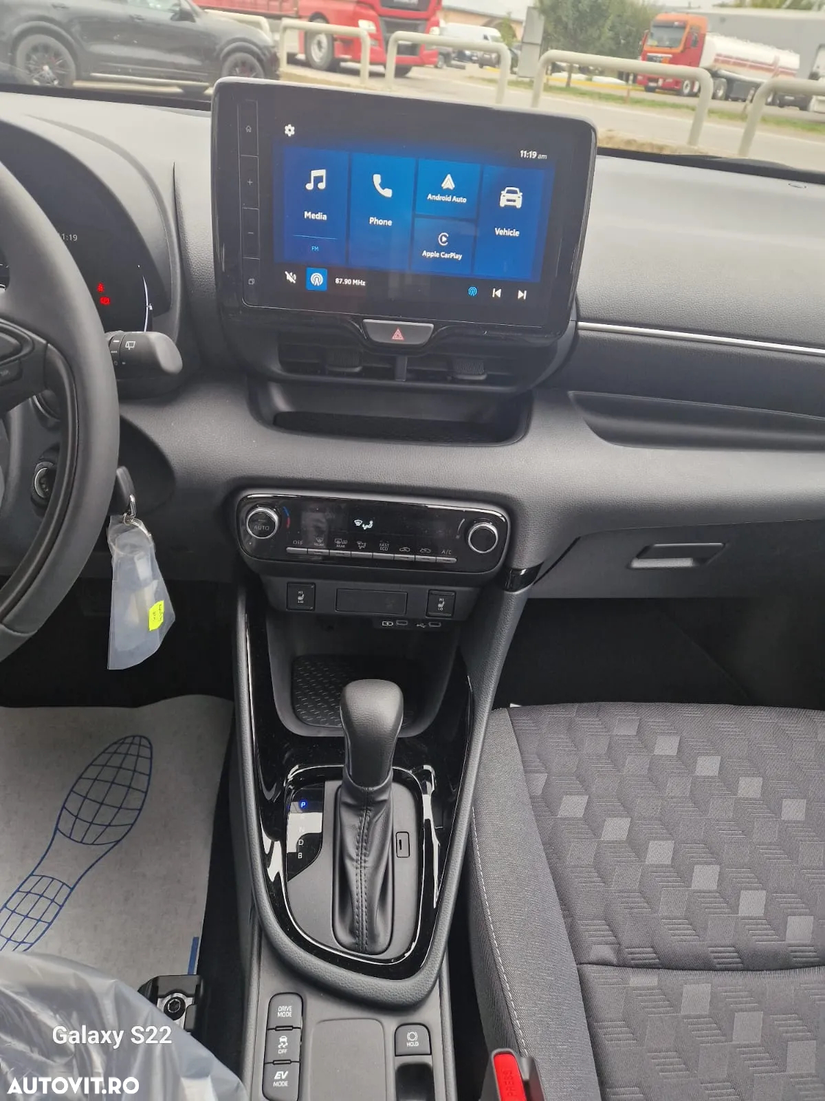 Toyota Yaris - 13