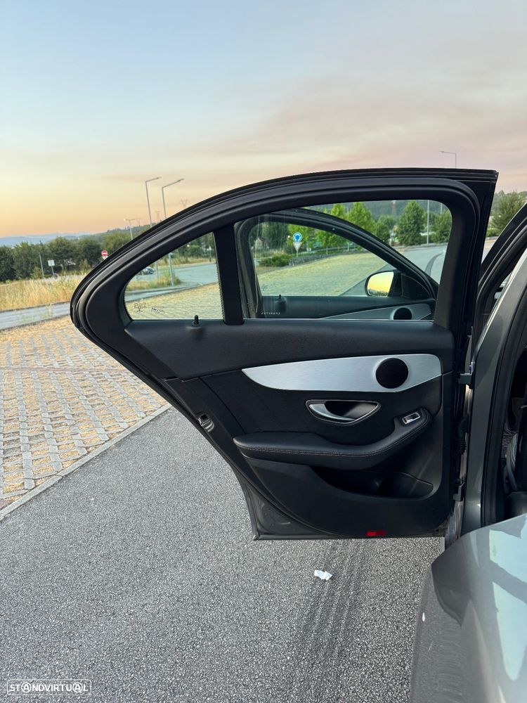 Mercedes-Benz C 220 (BlueTEC) d Station 7G-TRONIC AMG Line - 9