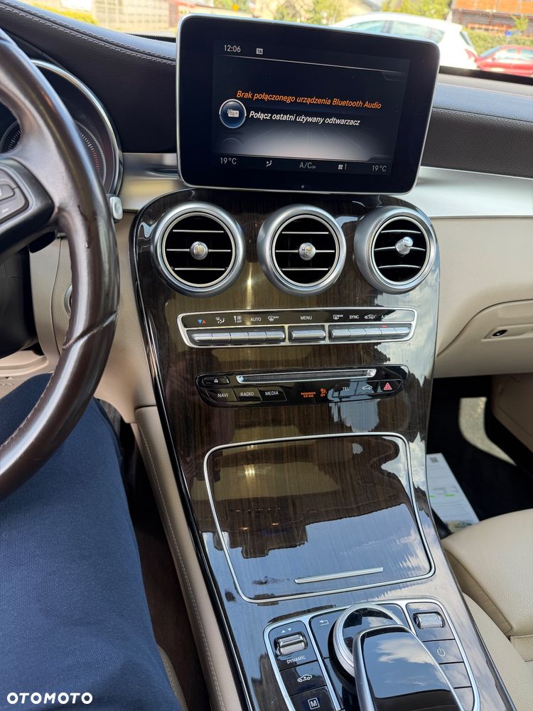 Mercedes-Benz GLC 250 4Matic 9G-TRONIC - 14