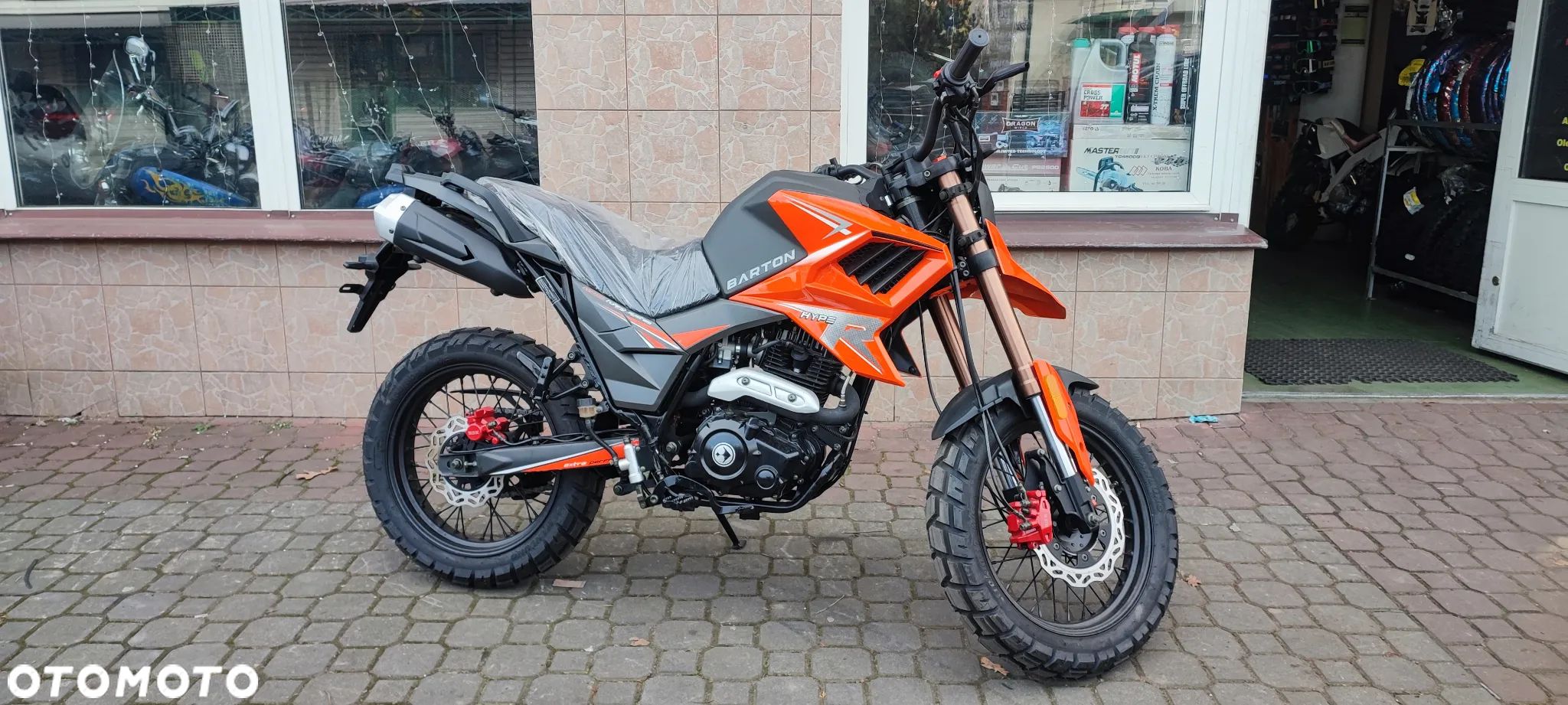 Barton Hyper
