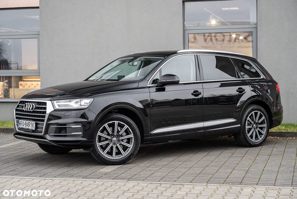 Audi Q7 - 7