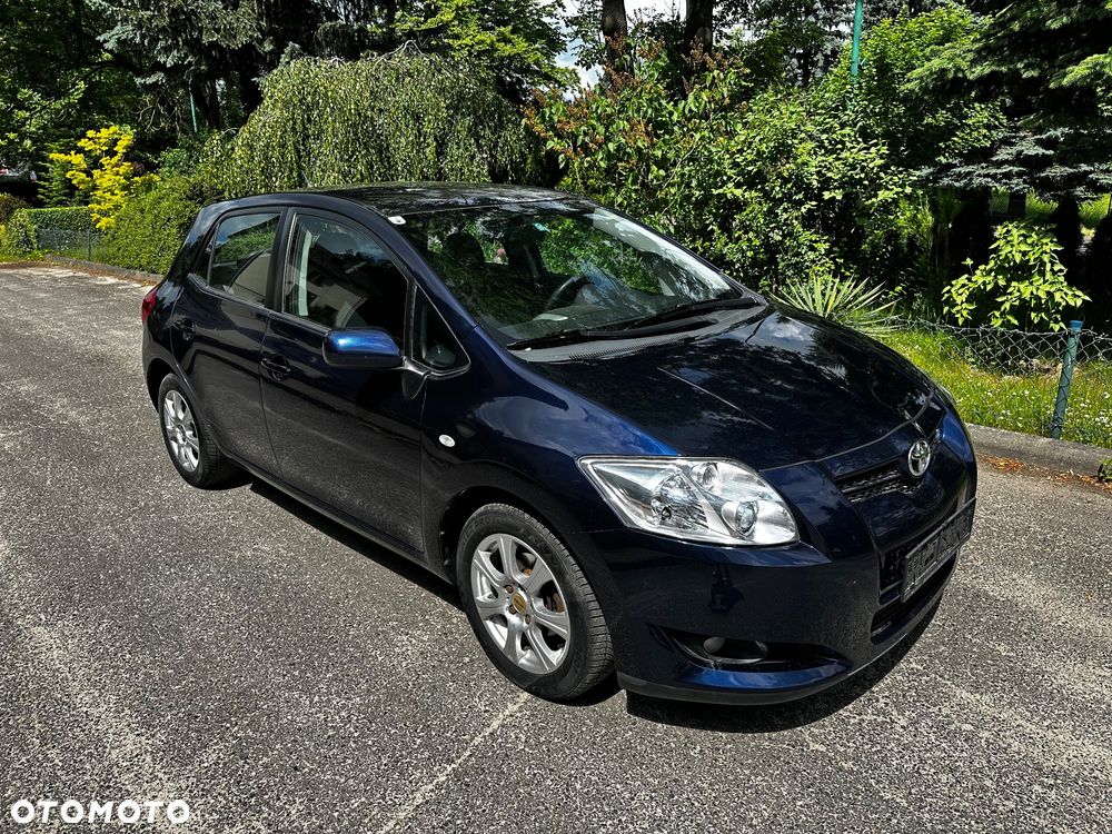 Toyota Auris 1.4 VVT-i Sol - 1