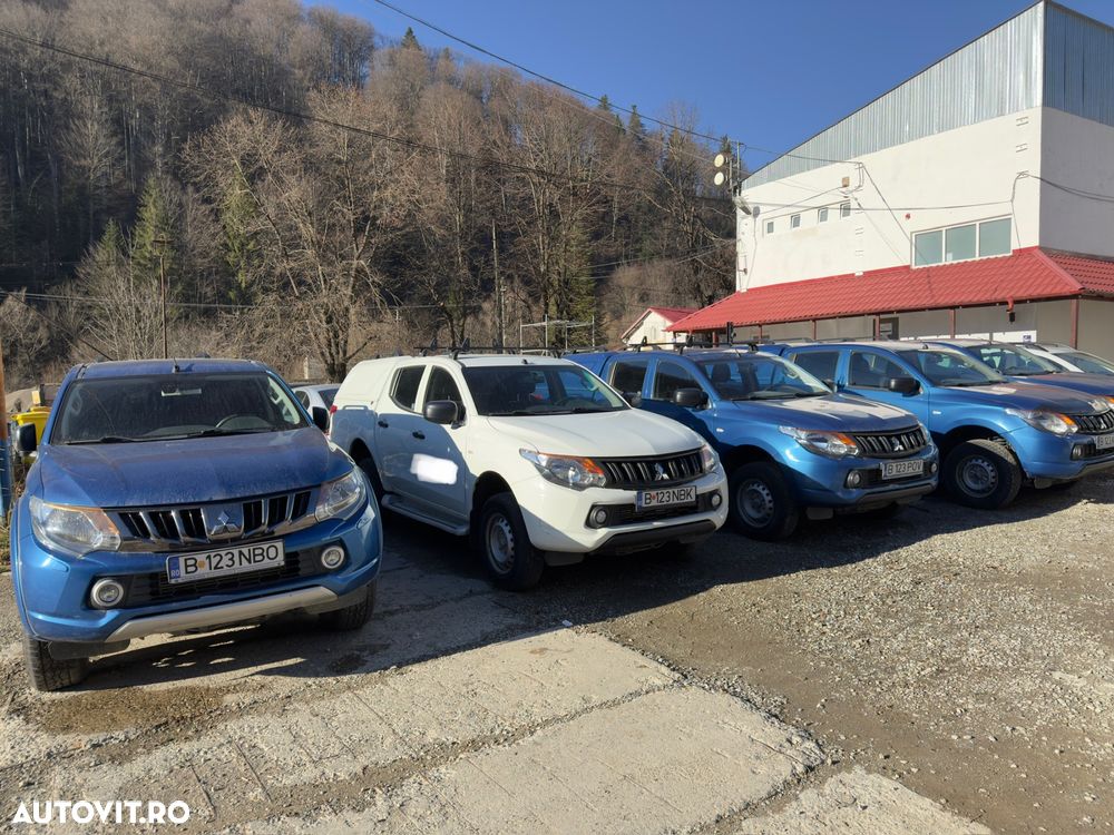 Mitsubishi L200 Pick Up 4x4 S&S Double Cab Basis - 2