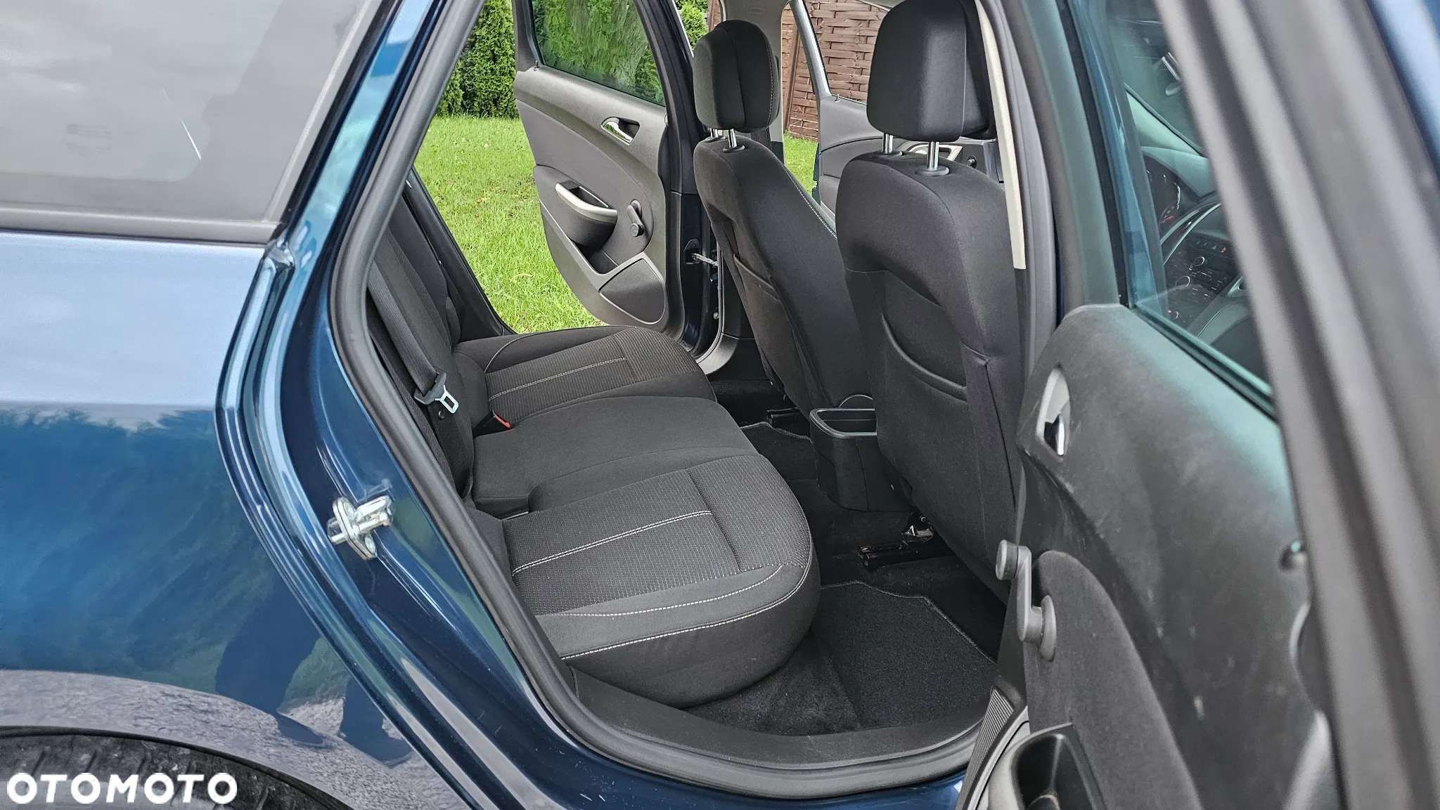 Opel Astra 1.7 CDTI DPF Active - 11