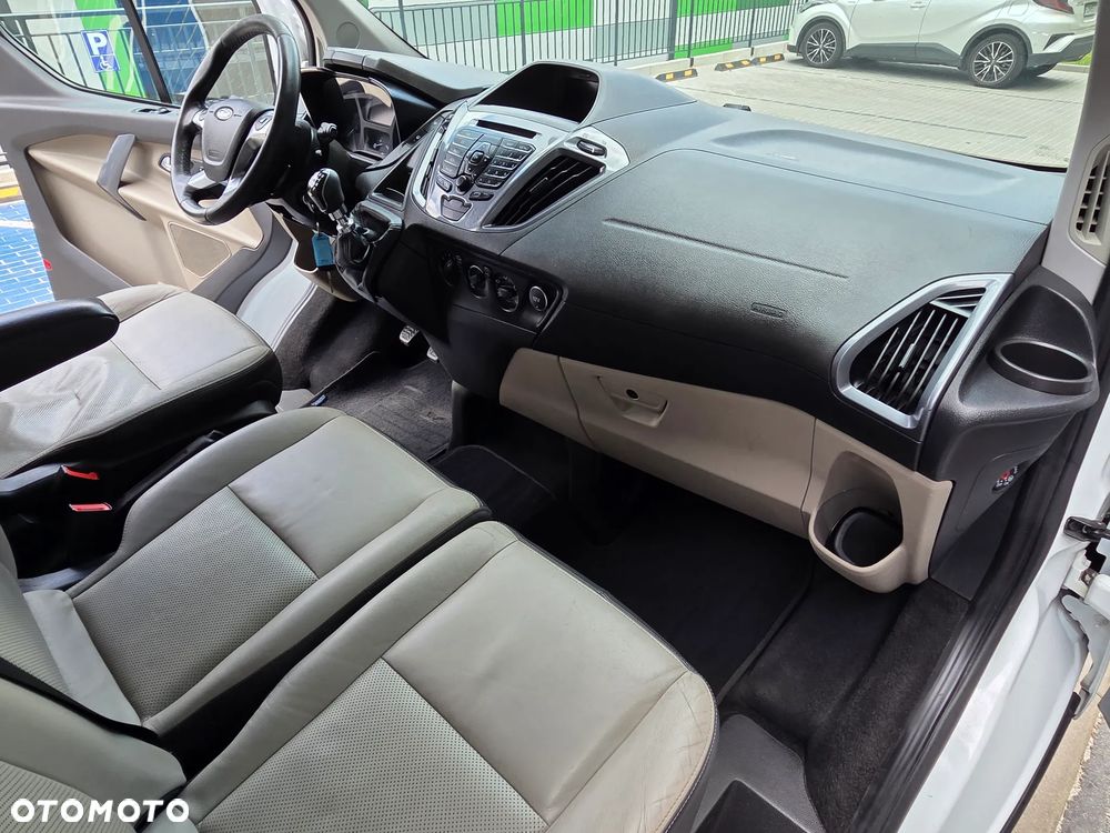 Ford Tourneo Custom 2.0 TDCi L2 Trend - 13