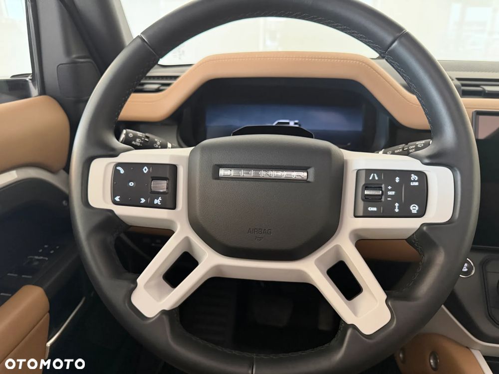 Land Rover Defender 3.0 D350 mHEV X-Dynamic HSE - 11