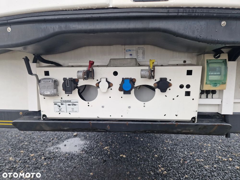 Krone SD CHŁODNIA/ DOPPELSTOCK/ CARRIER VECTOR 1950/ PODNOSZONA OŚ - 14