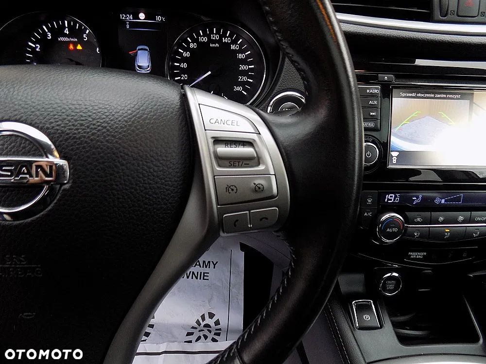 Nissan Qashqai 1.2 DIG-T N-Connecta - 13