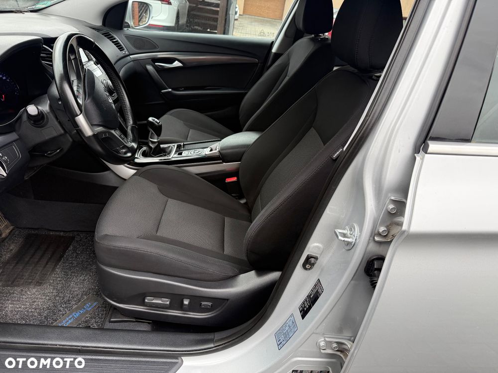 Hyundai i40 1.7 CRDi Premium - 14