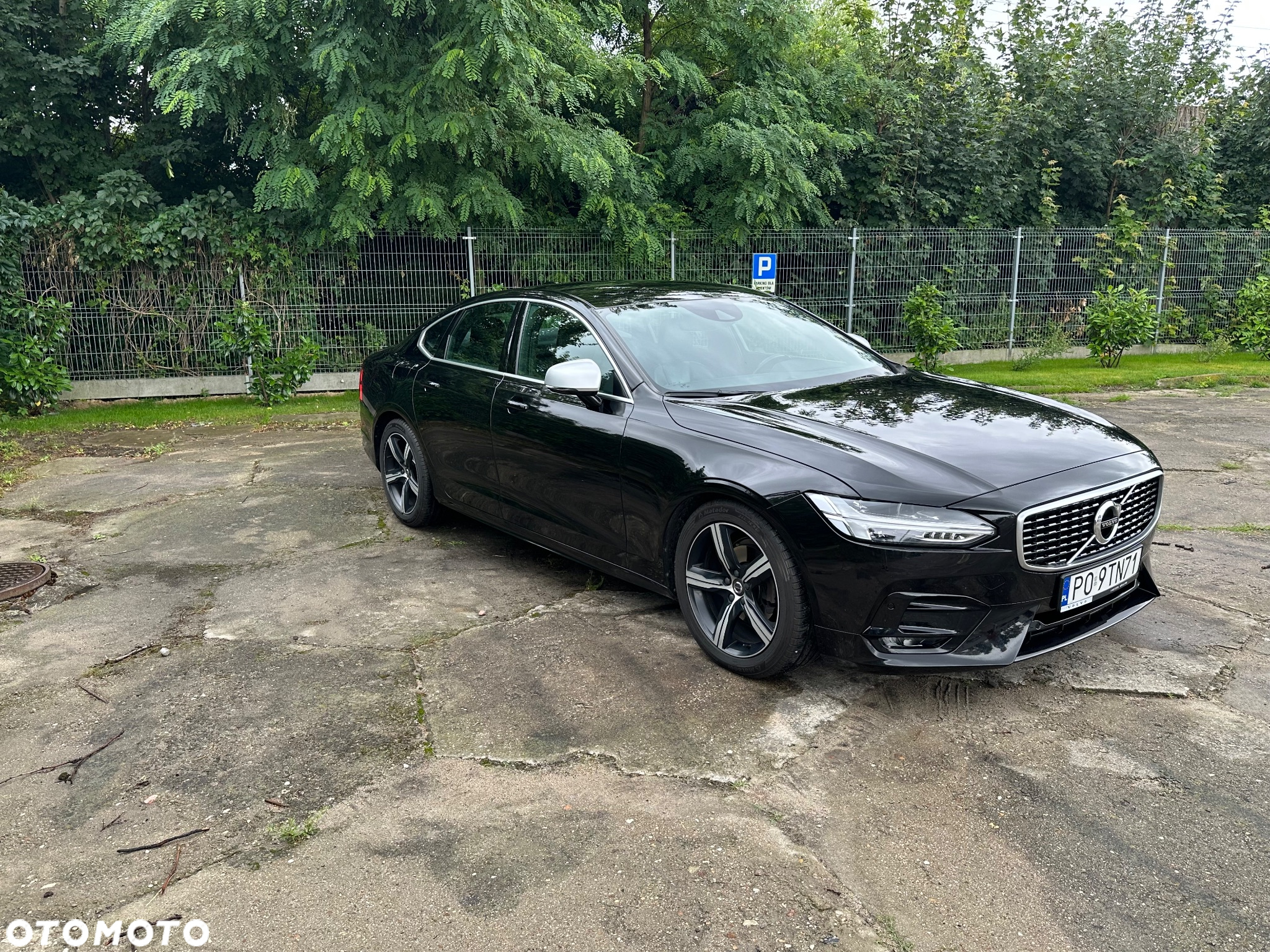 Volvo S90 D4 AWD R-Design - 2