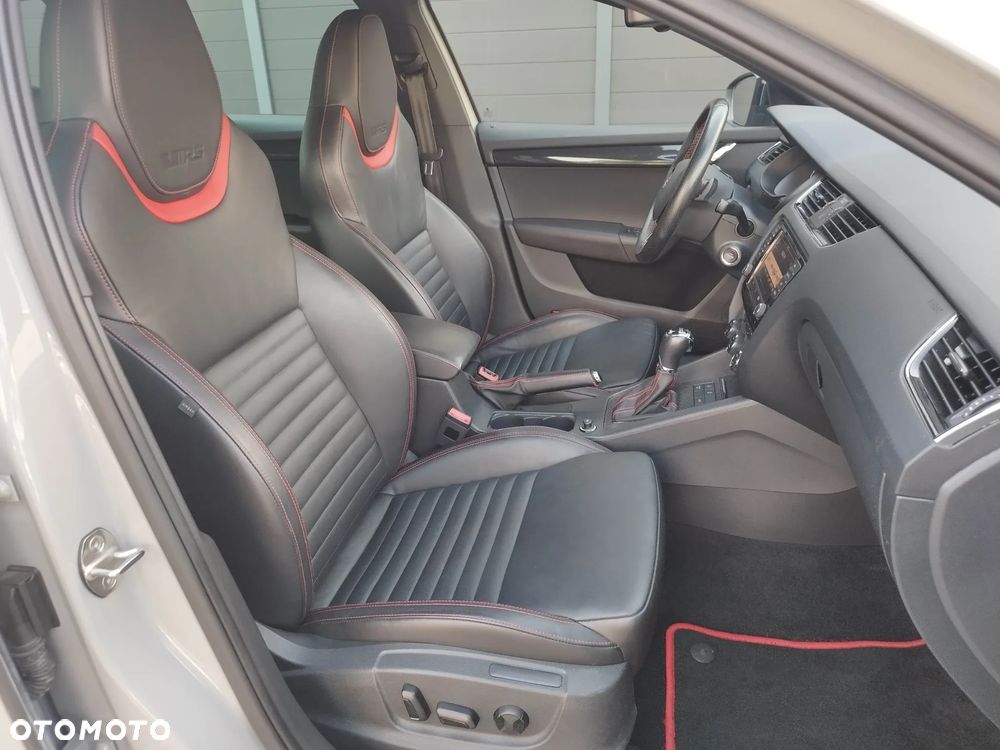 Skoda Octavia 2.0 TDI 4x4 RS Challenge DSG - 26