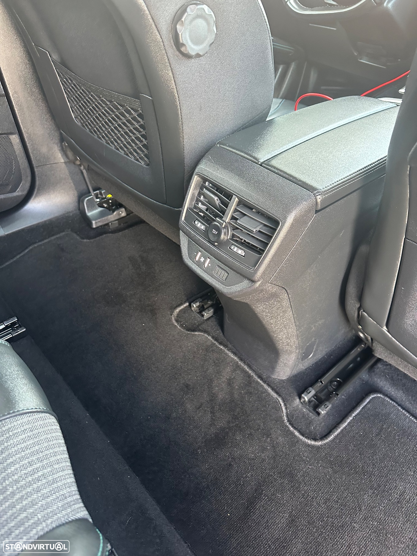 Peugeot 5008 1.5 BlueHDi Allure Pack EAT8 - 11