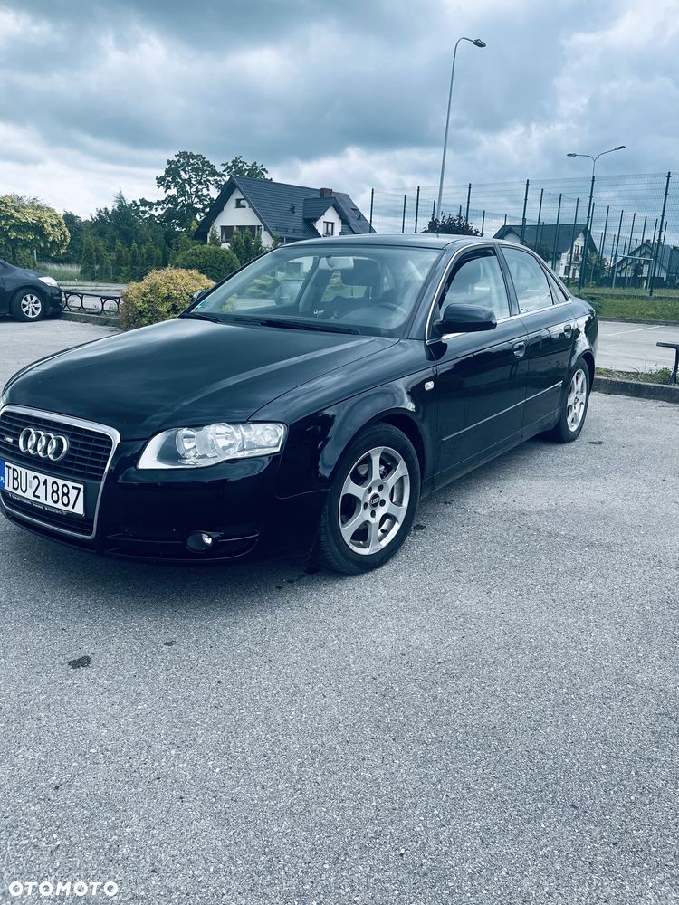 Audi A4 Limousine - 2