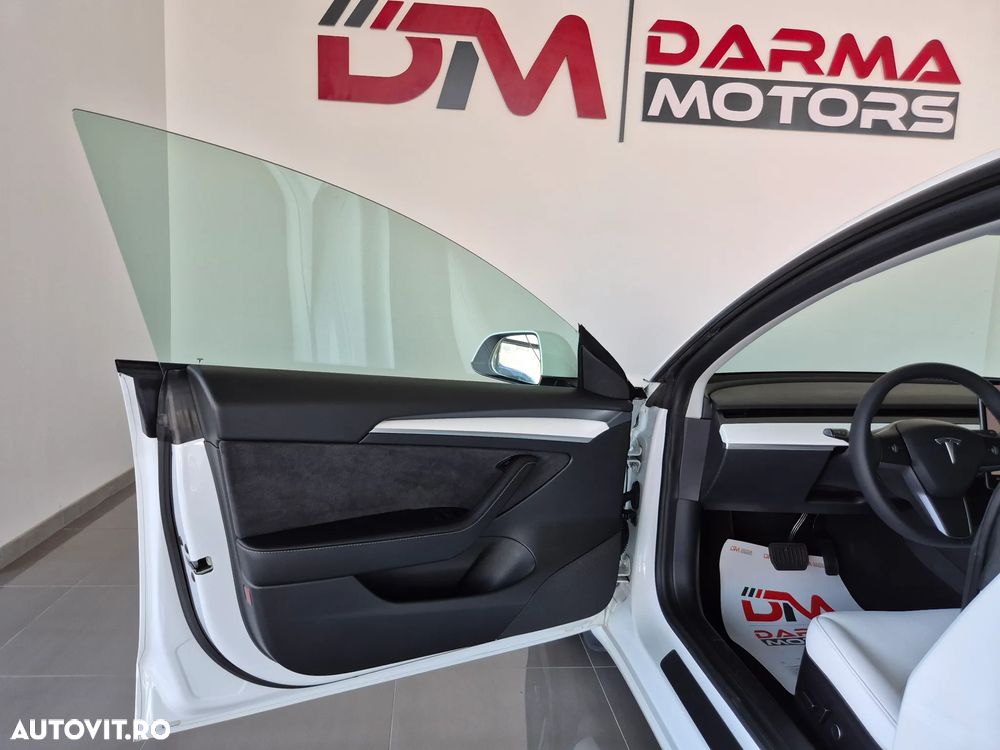 Tesla Model 3 Langstreckenbatterie Allradantrieb Dual Motor - 24