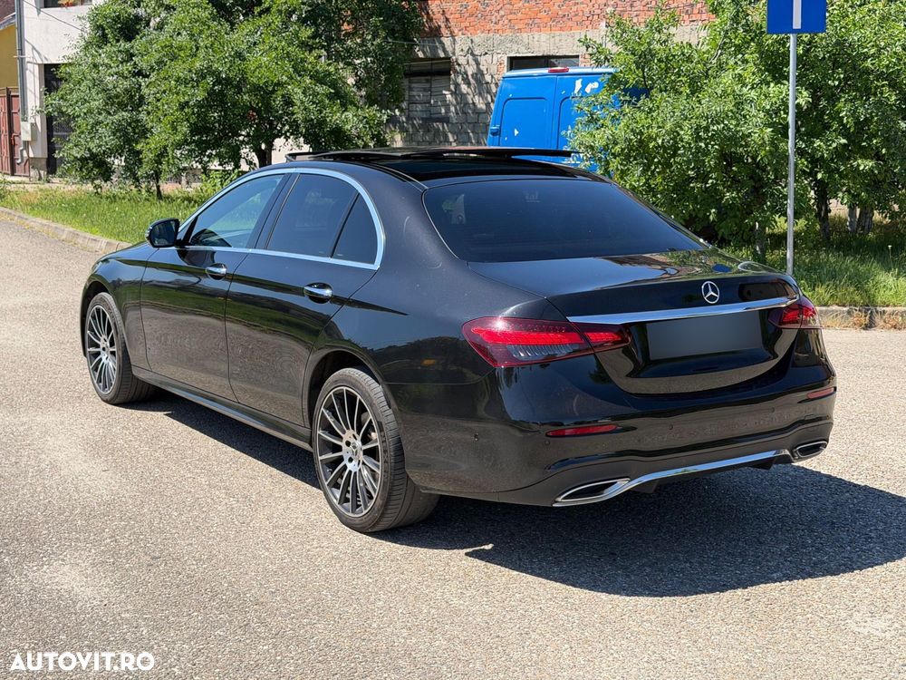 Mercedes-Benz E 220 d 9G-TRONIC AMG Line - 4