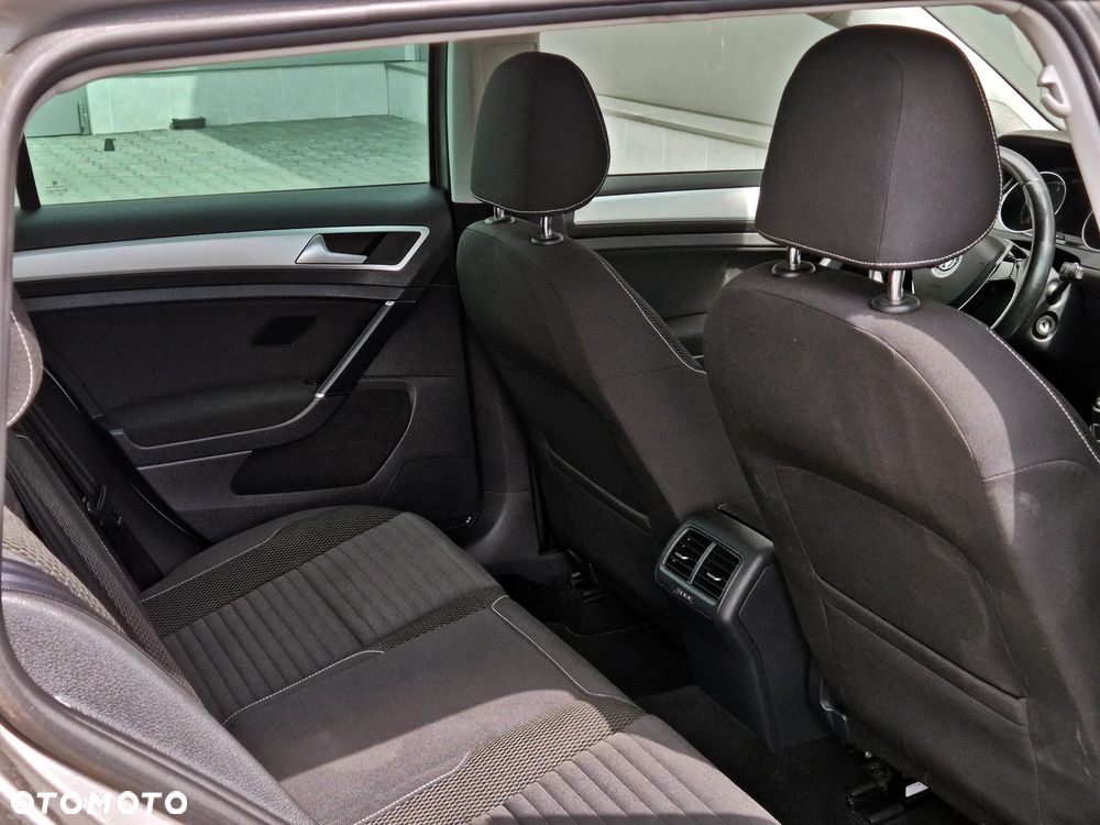 Volkswagen Golf 1.6 BlueTDI Cup - 18