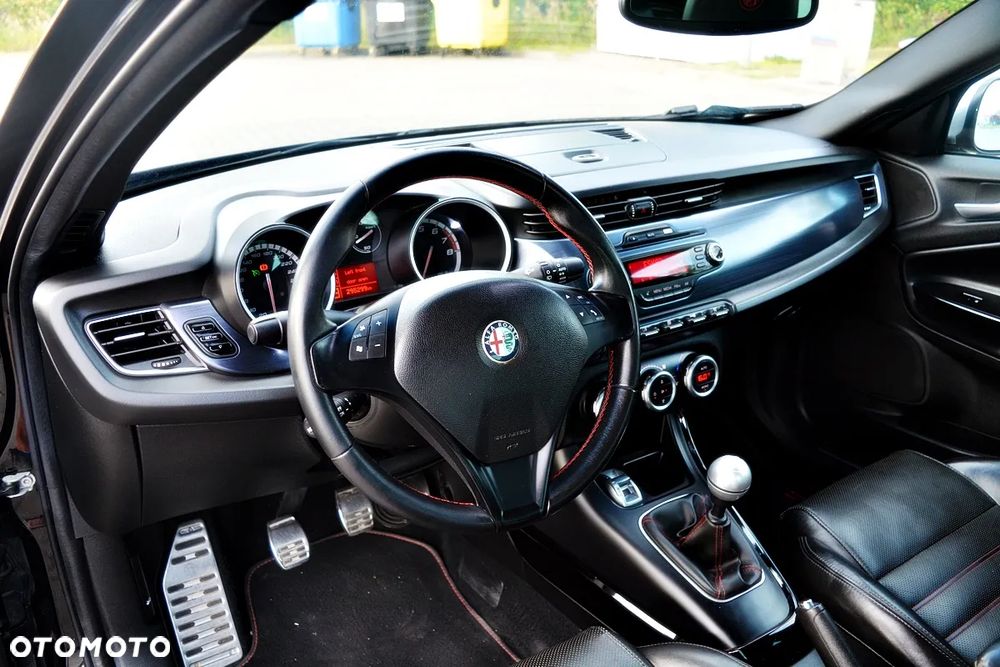Alfa Romeo Giulietta 1.4 TB 16V Multiair Collezione - 15