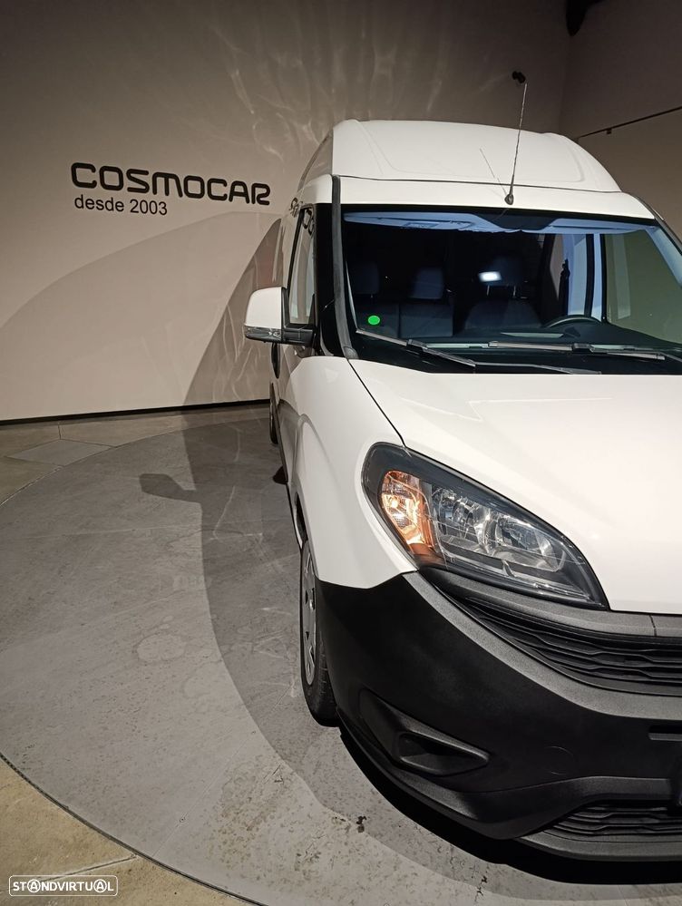 Fiat Doblo 1.6 M-Jet XL (3 Lug. ) - 13