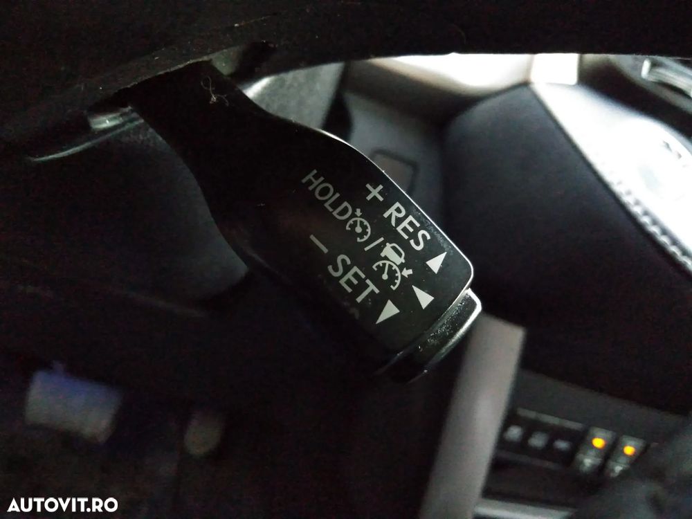 Toyota RAV4 2.5 4x4 Hybrid Style Selection - 20