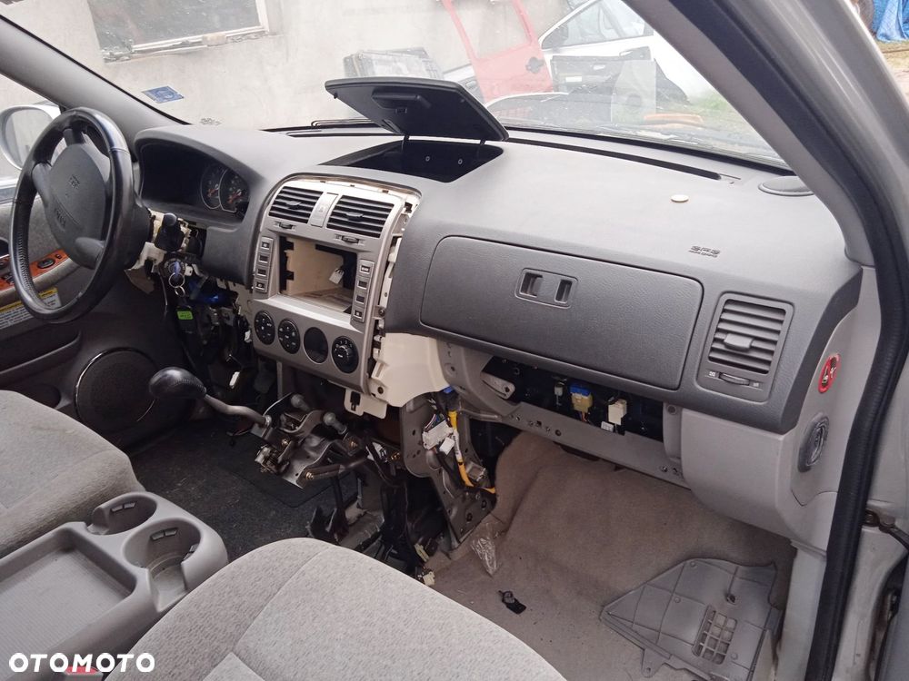 Na części Kia Carnival 2.9 D lakier C5 silnik P89U skrzynia biegów LF maska klapa drzwi zderzak - 11