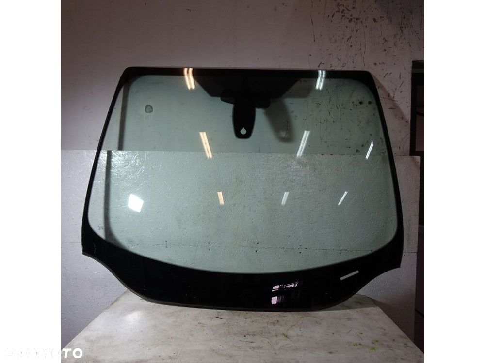 FORD FOCUS MK3 LIFT SZYBA PRZEDNIA - 1