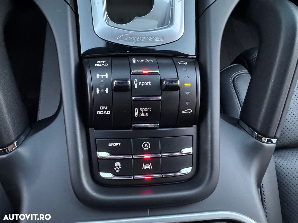 Porsche Cayenne Diesel Platinum Edition - 28