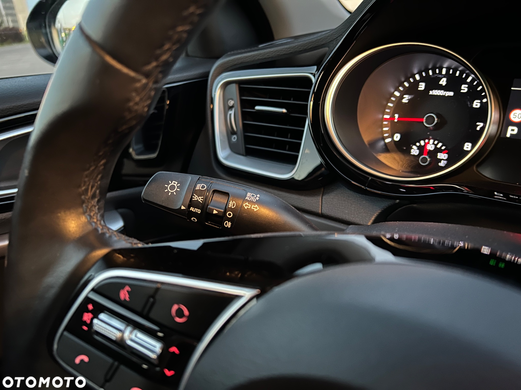 Kia Ceed 1.4 T-GDI DCT OPF Platinum Edition - 15